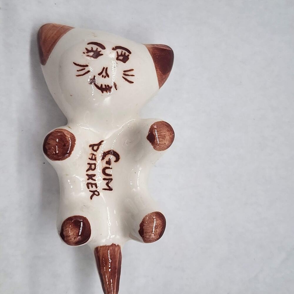 1960’s Gum Parker Ceramic Kitty Cat Figurine Gum Holder White Brown Vintage
